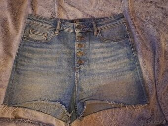 Riflove šortky s vysokým pásom