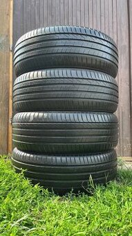 Letné pneu 235/55 r18 Pirelli
