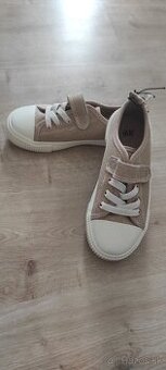 Nové štýlové H&M botasky