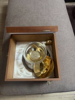 Predám luxusnú súpravu na servirovanie /napr.kaviáru/