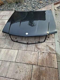 Mercedes w126 SEC - predná kapota