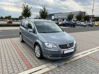 Volkswagen Touran 2.0 TDi 125kw DSG digi klima