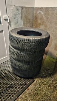Zimné pneumatiky Hankook 225/60 R17, DOT2021