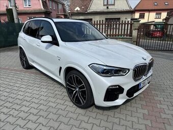 K prodeji BMW X5 3.0 195kW 2018 66975km xDrive 30d M-SPORT L