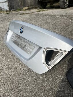 BMW e90 kufor - 1
