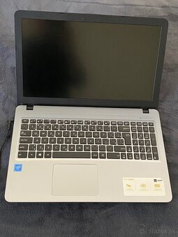Notebook ASUS VivoBook 15"