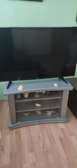 TV - LG 106 uhlopriečka