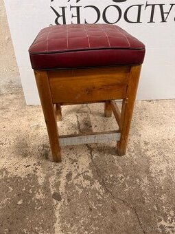 Retro taburetka