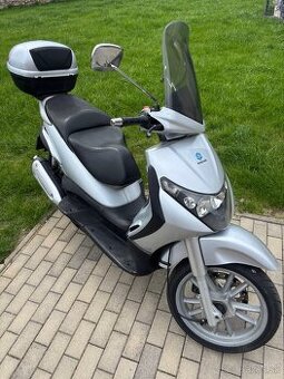 Piaggio beverly 250