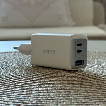 Anker 65W nabíjačka 2x USB-C, 1x USB-A