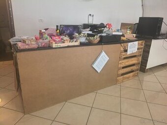 Pracovné stoly na predaj, dokopy za 60€