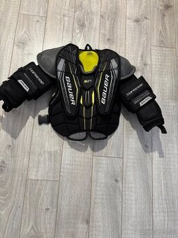 NA PREDAJ Brankárska vesta Bauer Supreme S27 Jr.
