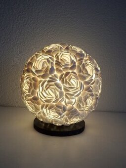 Stolná lampa