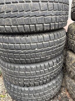 Terénne pneu. 245/75R16