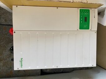 Predám 3ks fotovoltaický menič Schneider Electrics