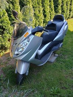 Peugeot satelis 250