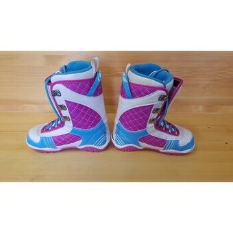 Snowboardove boty