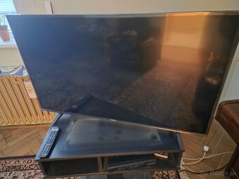 TV Hisense H43B7100, na náhradné diely