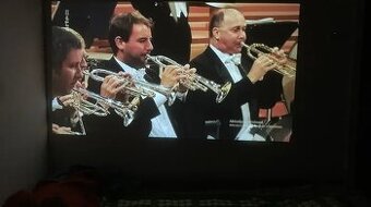 Nový mini projektor BlitzWolf BW-V1 – domáce kino