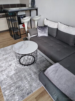 Garsónka s balkónom na prenájom