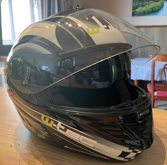 Moto prilba w-tec xxl