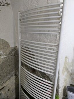 Predám rebríkový radiator
