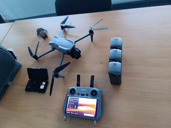DJI Air 3S Fly More Combo (DJI RC 2)