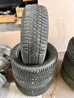 205/55 R16 91H zimní pneu Dunlop - 7mm