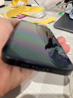 iphone 12 baterka 96%