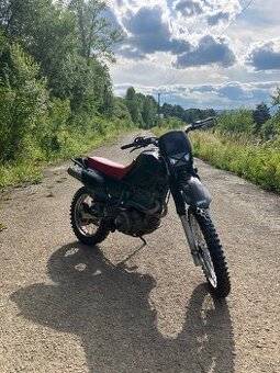 Yamaha xt 600