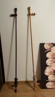 Nástenné drevené garníže ako nové - 210cm