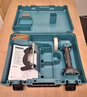 Makita DMC300 18V bezuhlíková uhlová brúska