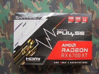 SAPPHIRE PULSE Radeon RX 6700 XT 12G.