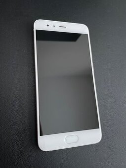 Xiaomi Mi6 biely
