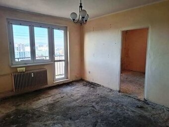 Rúbanisko I-3-izbový byt 58m2,v štádiu začatej rekonštrukcie