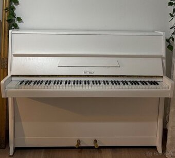 Pianino/piano PETROF