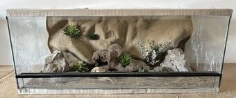 Terárium 100x60x40 s 3D stenou