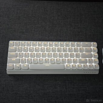 EWEADN MK68  KLÁVESNICA