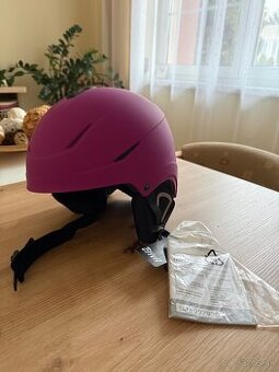 Lyžiarska prilba Crivit