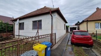 Rodinný dom v obci Jarok - 1