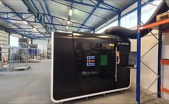 Fiber rezací stroj  12000W