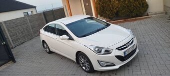 Hyundai i40, 1.7CRDi, sedan, model 2015