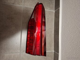 Zadne svetlo audi RS6