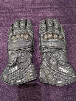 motocyklové rukavice