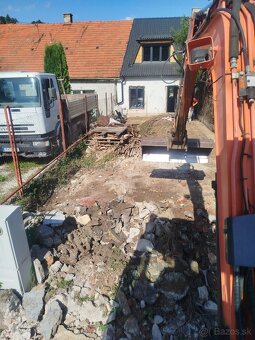 Zem stavebná sut hlina likvidácia preprava zemné práce dovoz