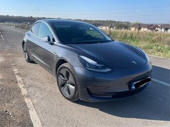 Tesla 3 2019 long range 4x4