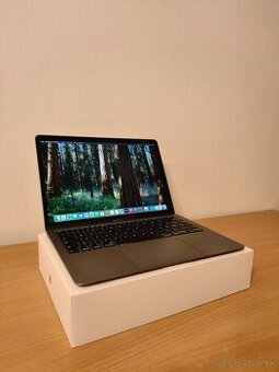 MacBook Air 2020 | i7 • 8GB • 256GB