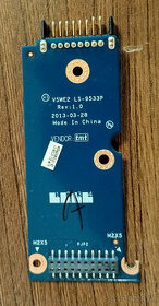 Konektor pre pripojenie batérie z Acer Aspire E1