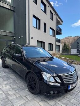 Mercedes E220 CDi 125kw automat r.v 2010