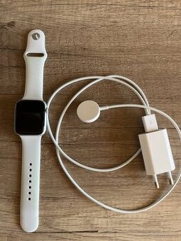Predám hodinky Aplle Watch
